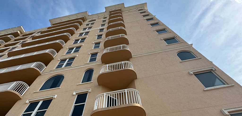 Warrantable Vs. Non-Warrantable Condo: What’s The Difference?